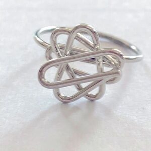 Handcrafted Geometric Wire Ring Adjustable Silver